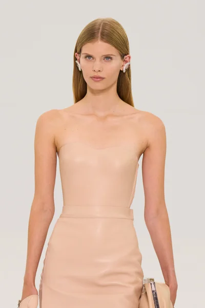 Look 13
